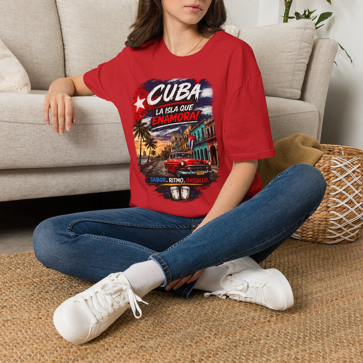Cuba La Isla Que Enamora T-Shirt — Vintage Cuban Travel Tee